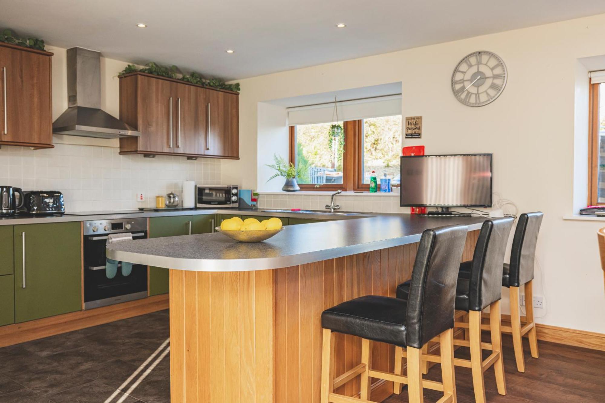 Apartment Stunning - Cinema, Games & Hot Tub Inverurie